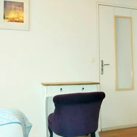 Appartamento Le Quiet & 2-3 Sauna 2 Parkings Bus Restaurants Boulangerie *